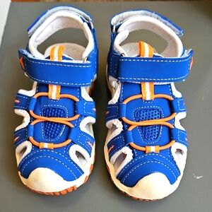 Apakowa Kid's Boy's Girl's Soft Sole Close Toe Sport Beach Sandals